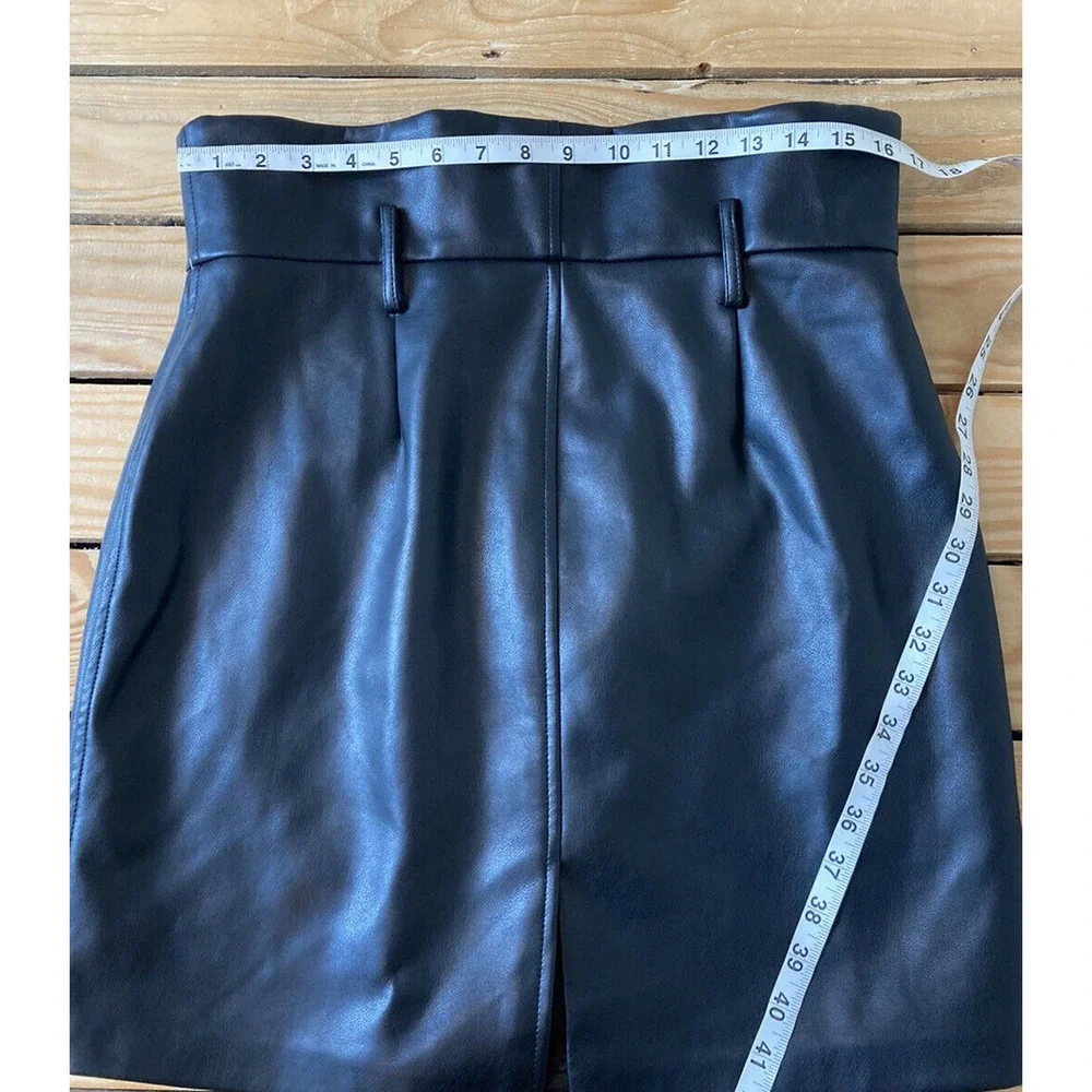 NEW Blank NYC Faux Leather Skirt Size 30 Women’s Black - Picture 7 of 7
